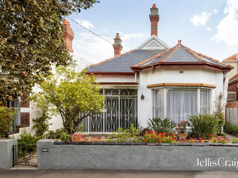 Settled property in Middle Park, VIC